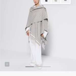 Dior Gray and White Cape